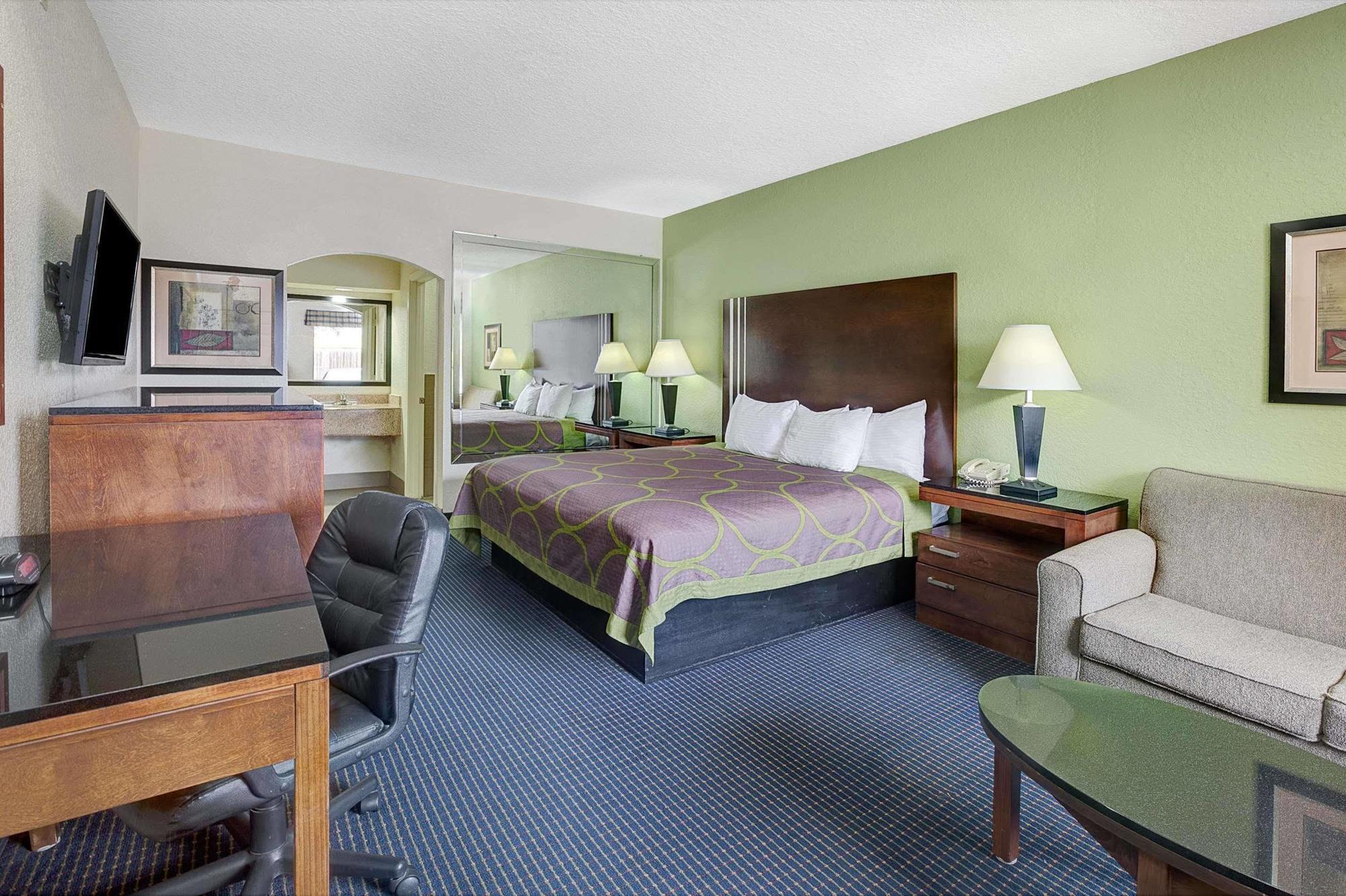 Super 8 By Wyndham Houston Hobby Airport South Hotel Екстериор снимка